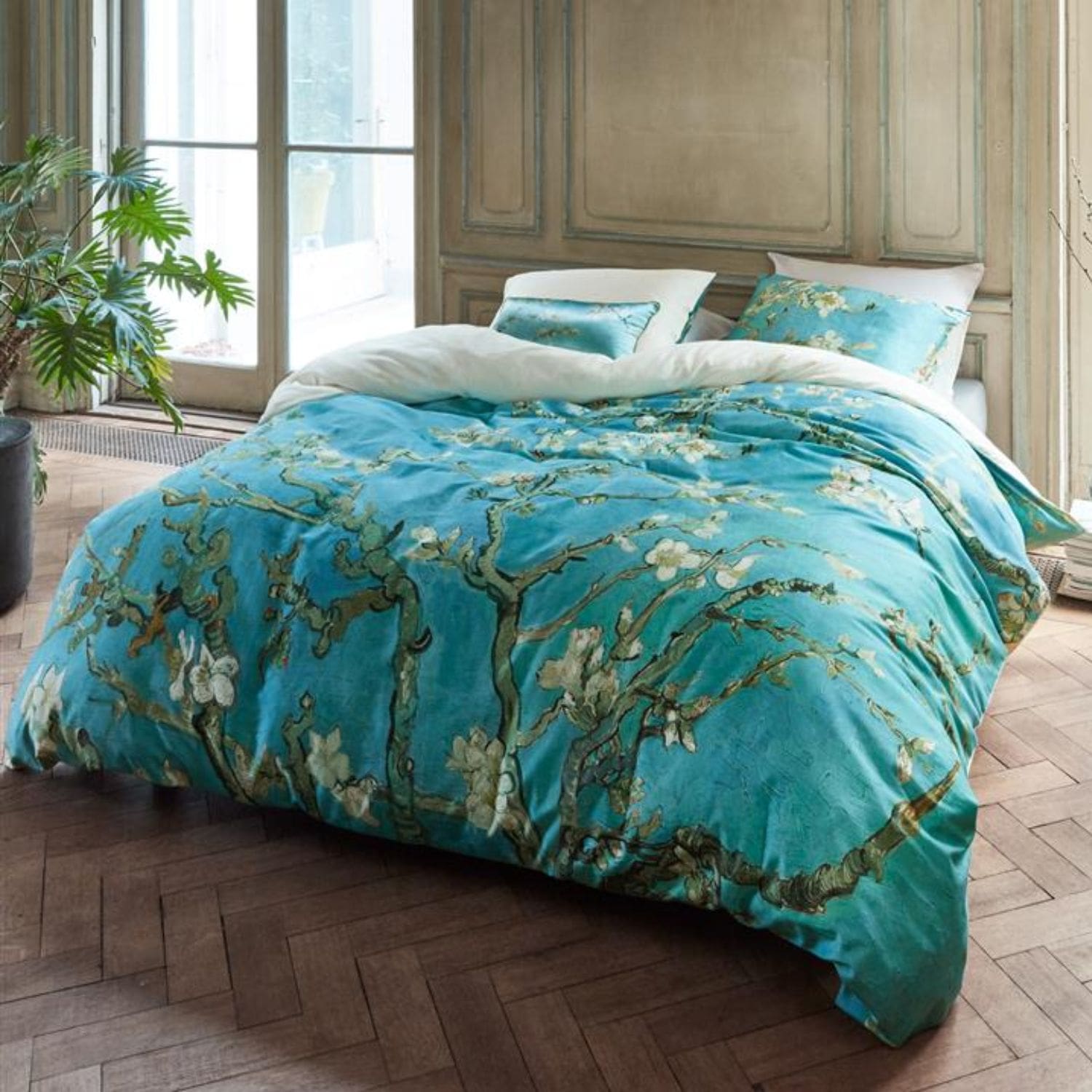 Beddinghouse x Van Gogh Almond Blossom Dekbedovertrek – 200×200/220 cm – Blauw - Afbeelding 3