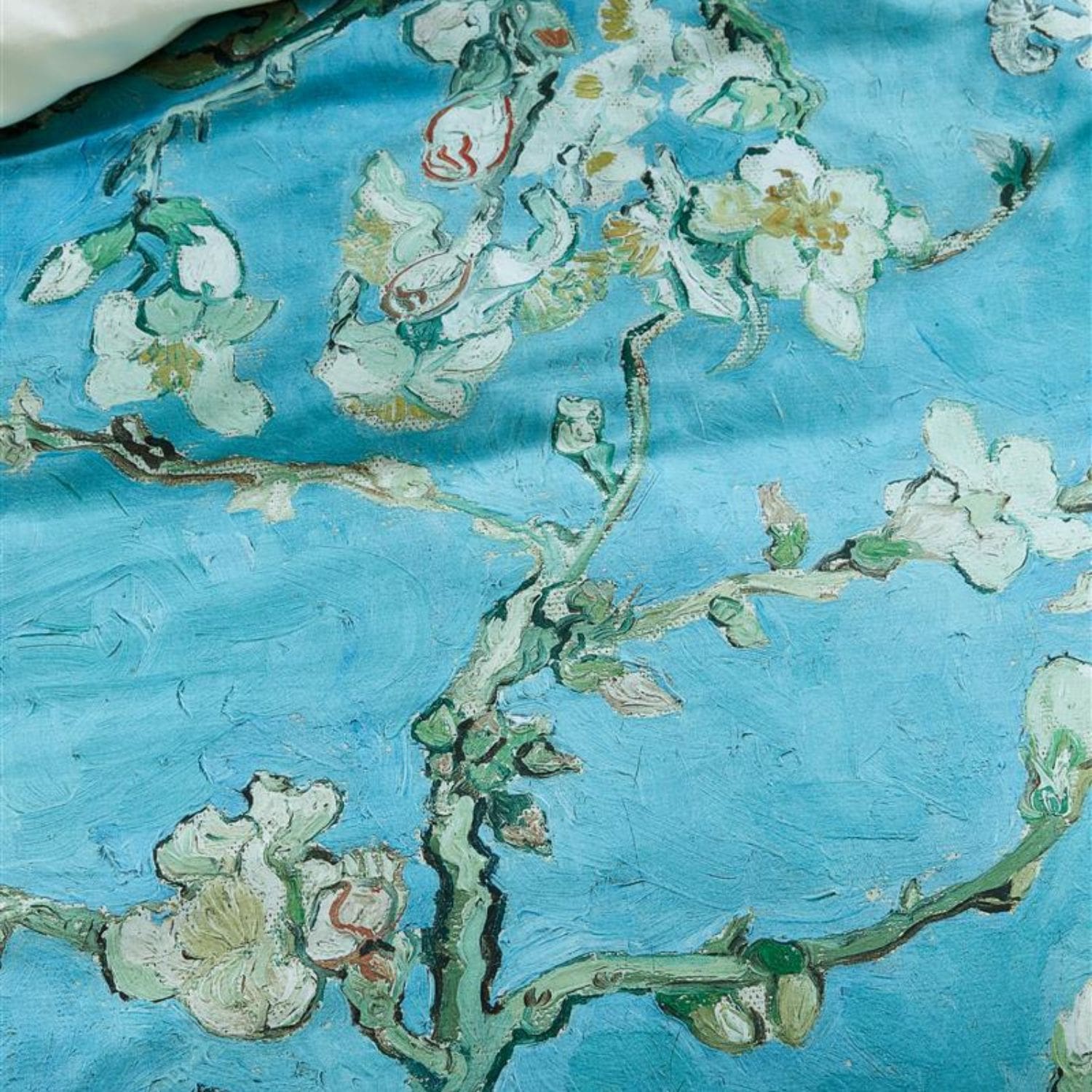 Beddinghouse x Van Gogh Almond Blossom Dekbedovertrek – 200×200/220 cm – Blauw - Afbeelding 4