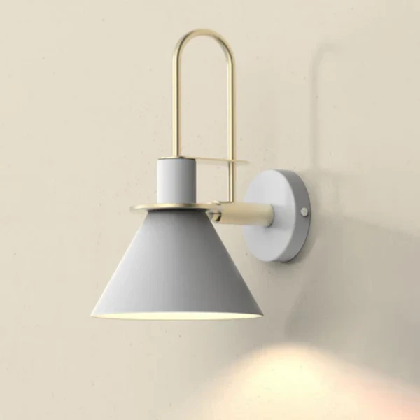 Moderne Muurverlichting in Messing Minimalistische Kegellamp voor Elegante Huisverlichting - Afbeelding 3