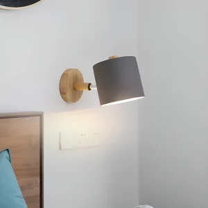 Pastel Wandlamp met Houten Accenten – Verstelbare Scandinavische LED Lamp voor Woonkamer en Slaapkamer
