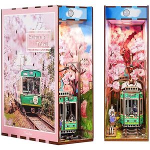 DIY Book Nook Boekensteun Sakura’s Travel Bookend